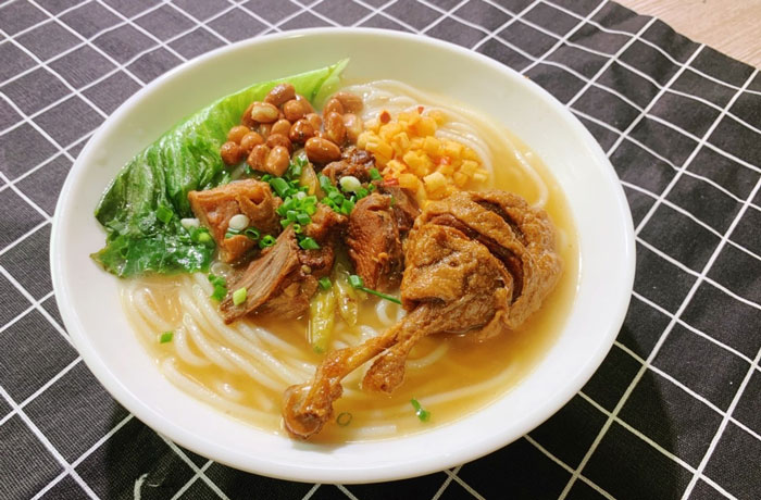 感城镇鸭肉粉培训